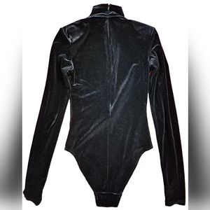 Bodysuit Sexy Black Long-sleeved Fitted One-piece H&M Size 4